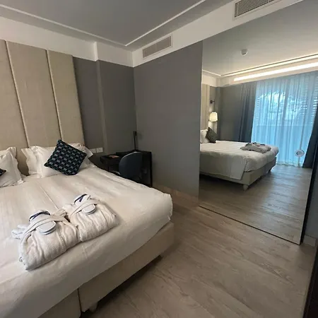 Ceccarini 9 Hotel Riccione