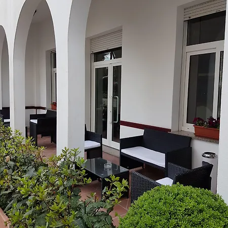 Hotel Ceccarini 9 Riccione