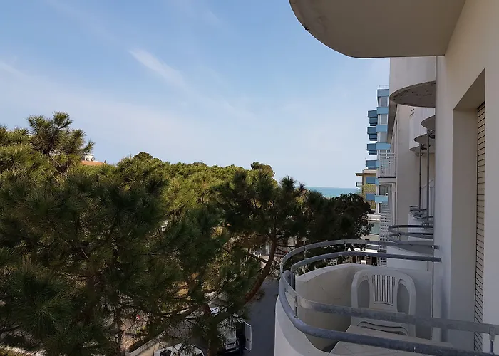 Ceccarini 9 Hotel 4*