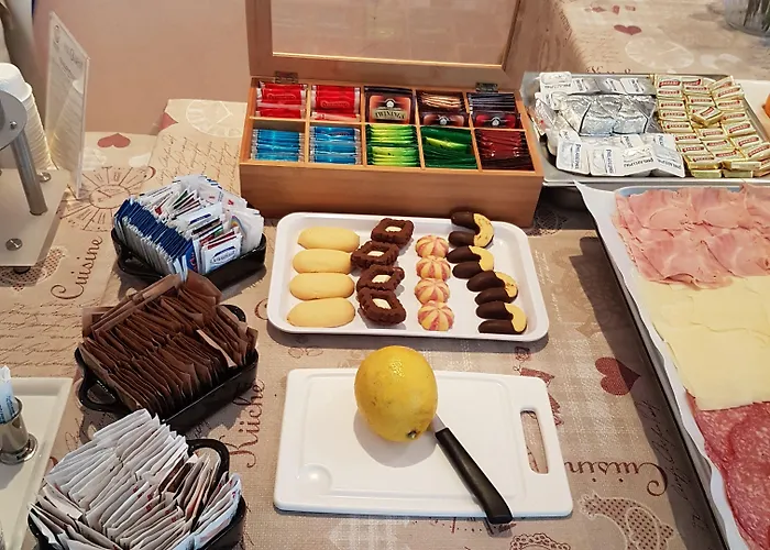 Hotel Ceccarini 9 4*