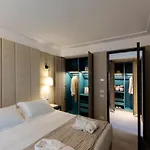 Ceccarini 9 Отель 4*
