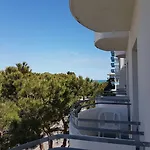Ceccarini 9 4* Riccione