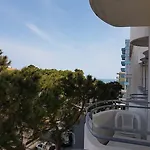 Ceccarini 9 Hotel 4*