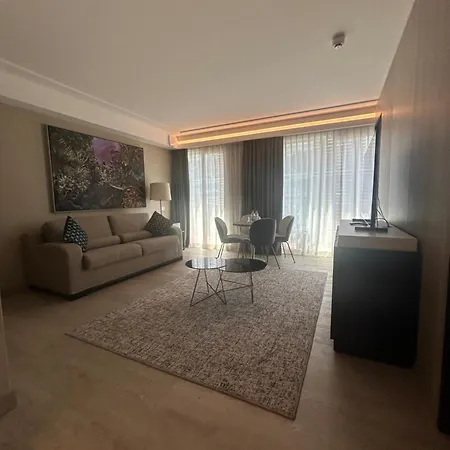 Ceccarini 9 4*