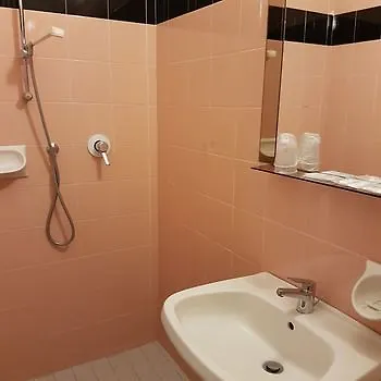 Hotel Ceccarini 9