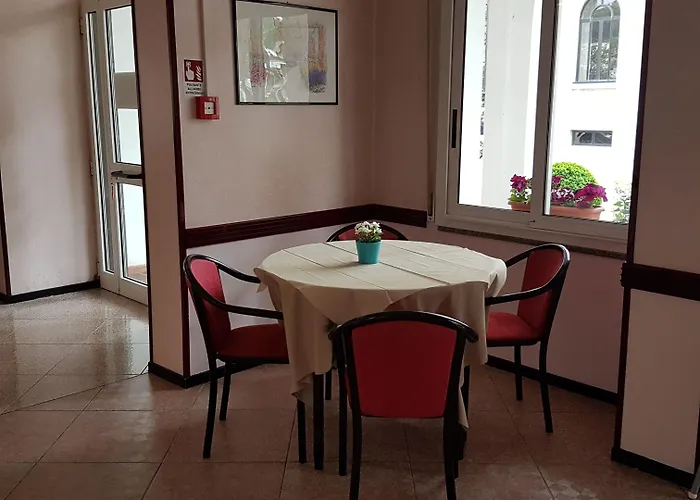 Hotel Ceccarini 9 Riccione